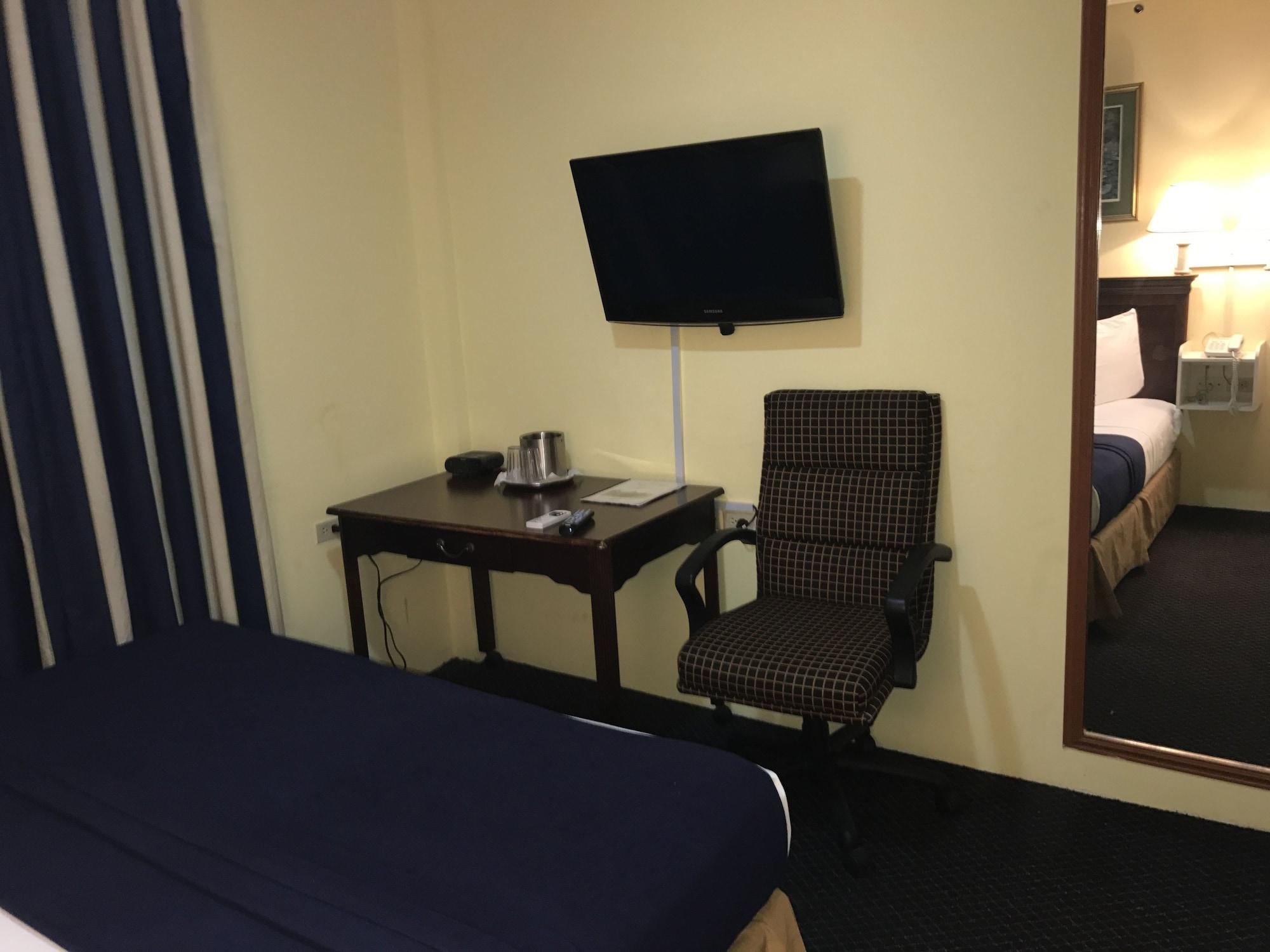 Airport Suites Hotel Piarco Buitenkant foto