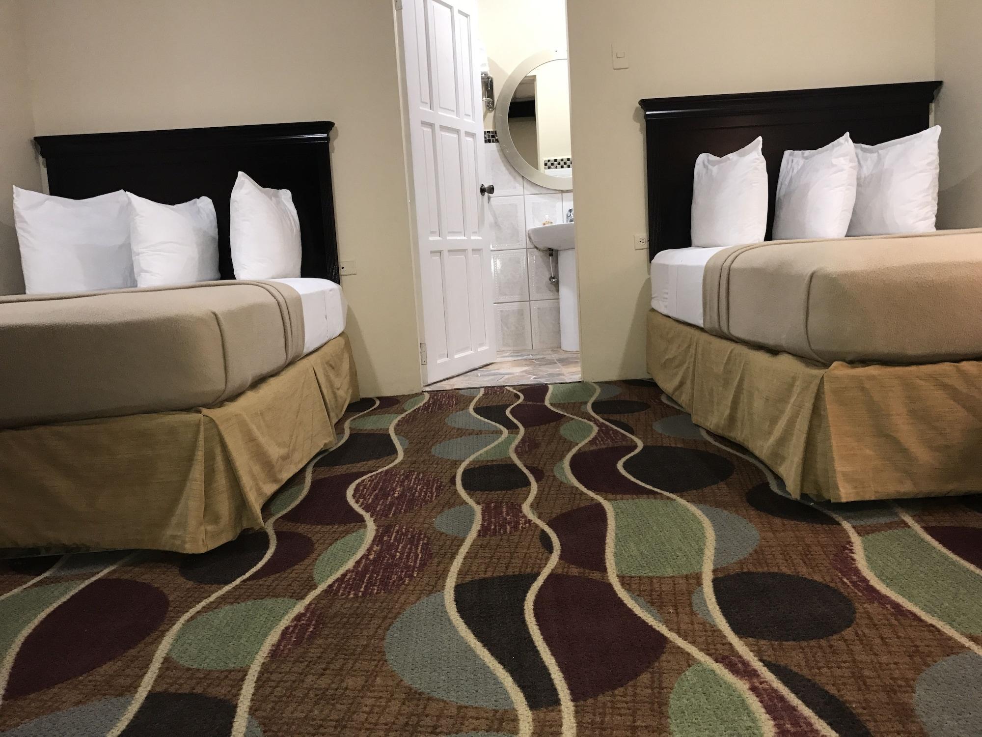 Airport Suites Hotel Piarco Buitenkant foto