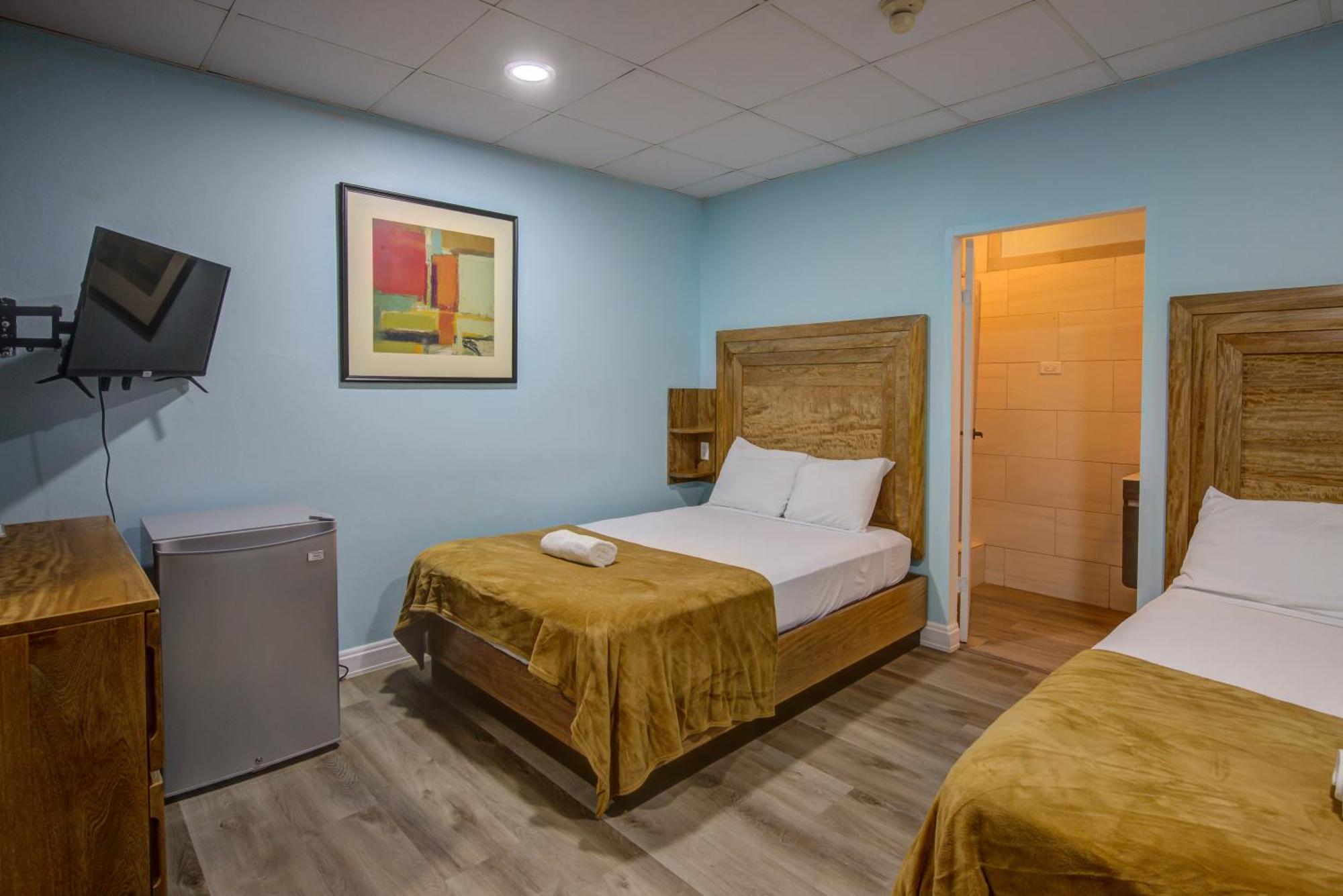 Airport Suites Hotel Piarco Buitenkant foto